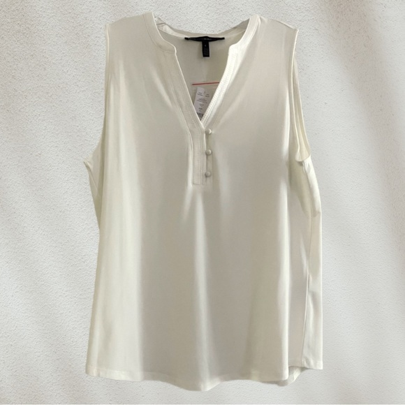 White House Black Market Tops - NWT WHBM White House Black Market Sleeveless Spring Blouse Top Ivory Large
